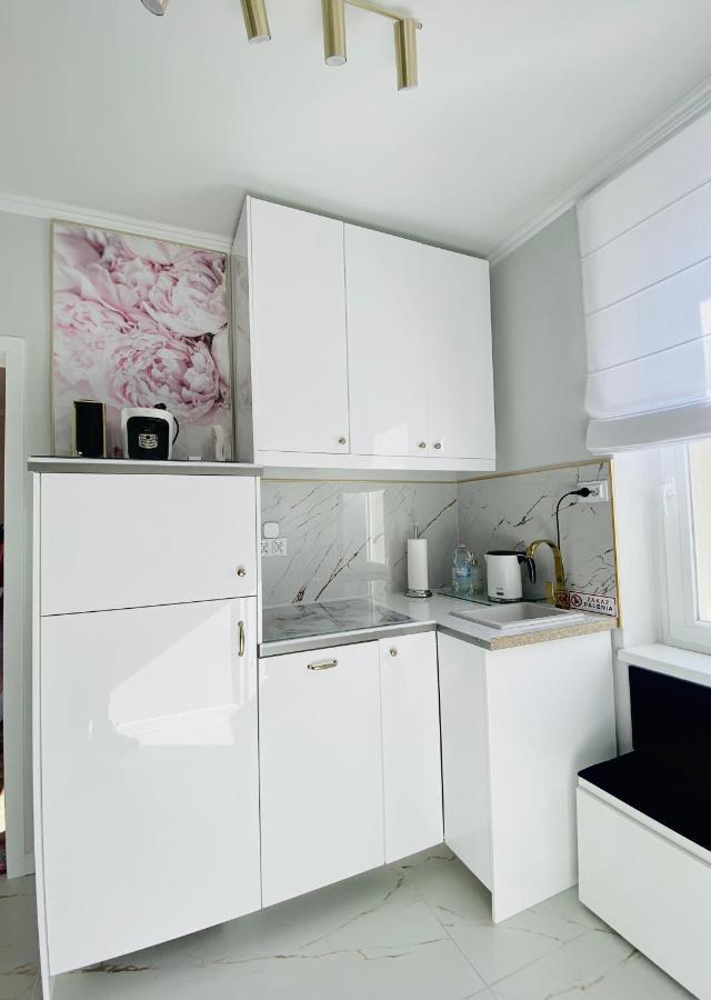 Glamour Apartment Przy Plazy, Z Parkingiem Prywatnym 索波特 外观 照片
